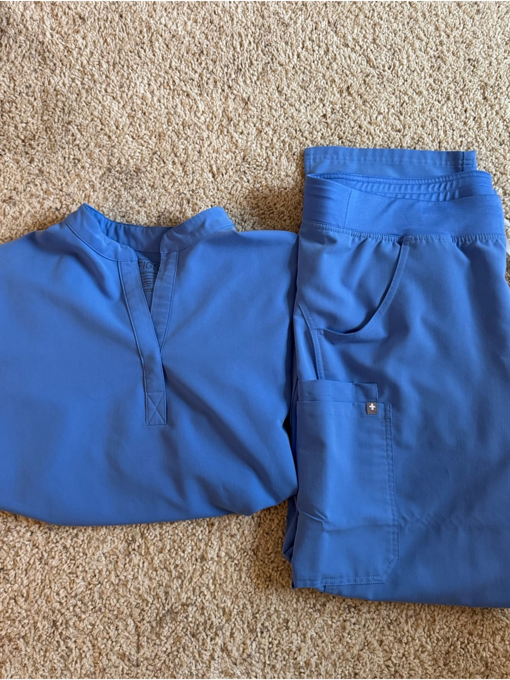 Figs Ceil Blue Woman’s Scrub Set - Rafaela Oversized Top & Straight Leg Pants
